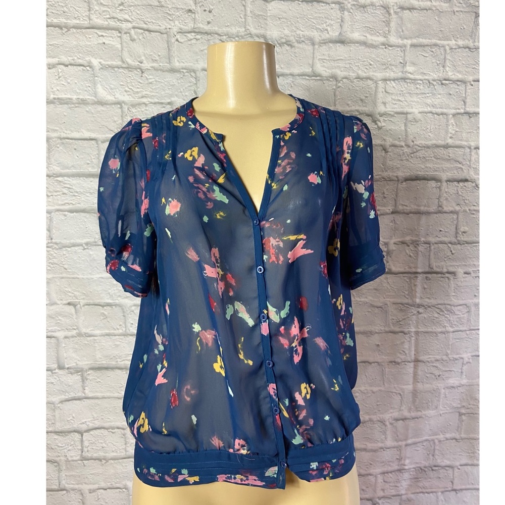 Pins and needles size M